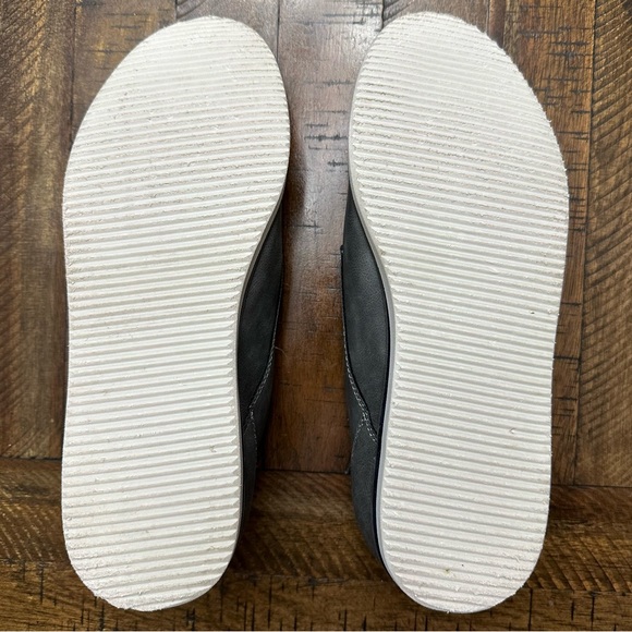 Nordstrom Rack Men's Dress Lace Up Derby Style Shoe - Size 9 - Picture 9 of 9